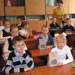 Учні 4 класу читають твори Кобзаря